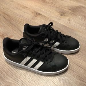 Woman’s Black Adidas Sneakers